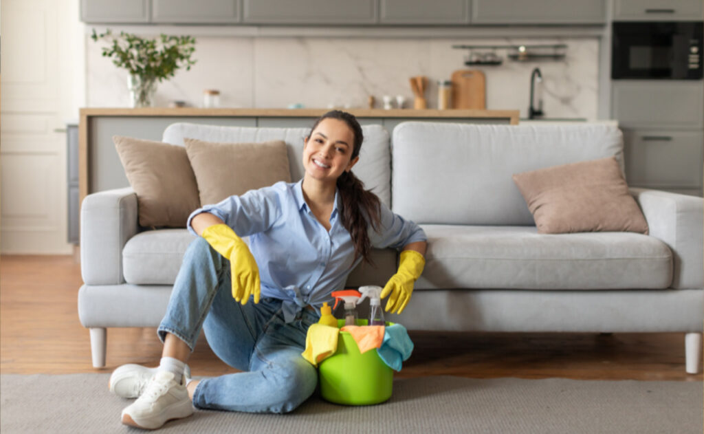 Comprehensive Cleaning Guide for a Spotless Apartment
